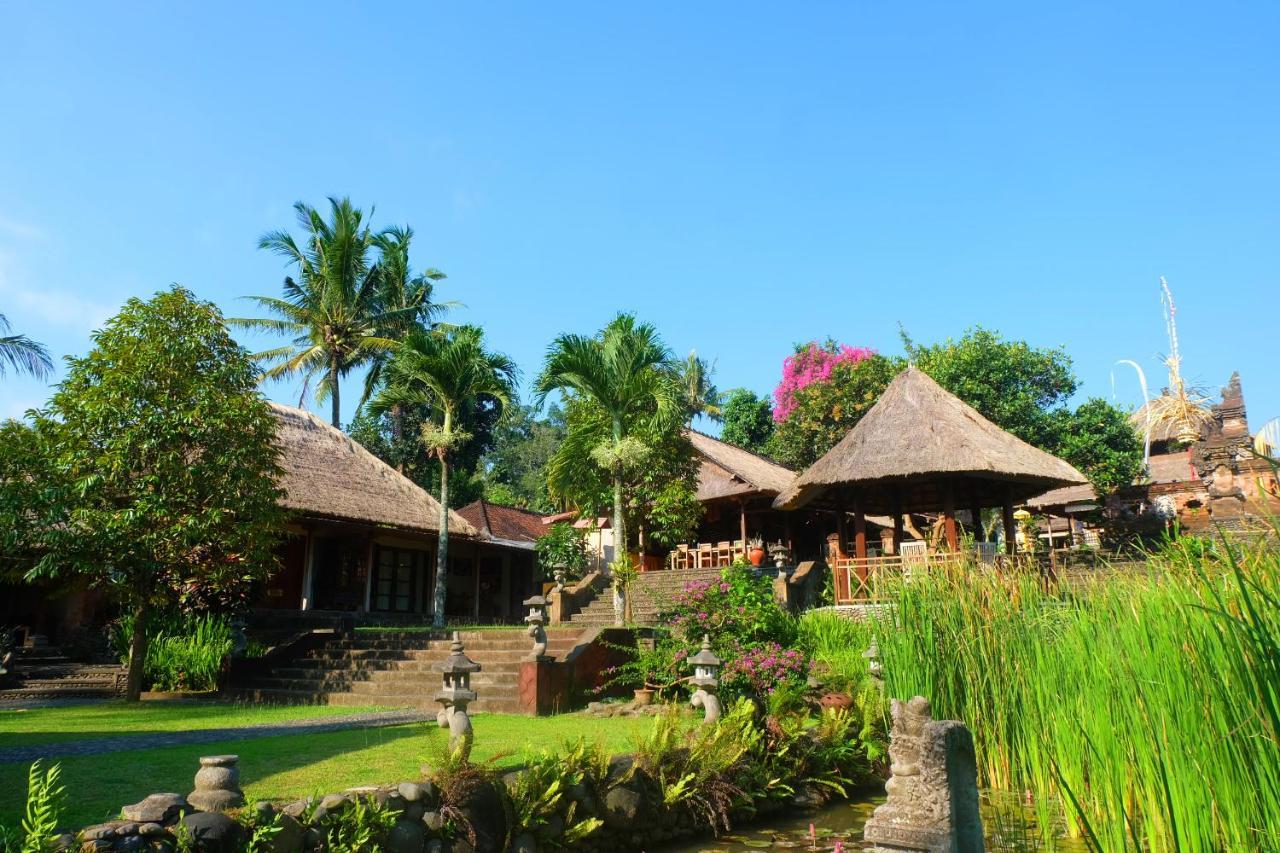 Puri Taman Sari Resort Tabanan  Exterior photo