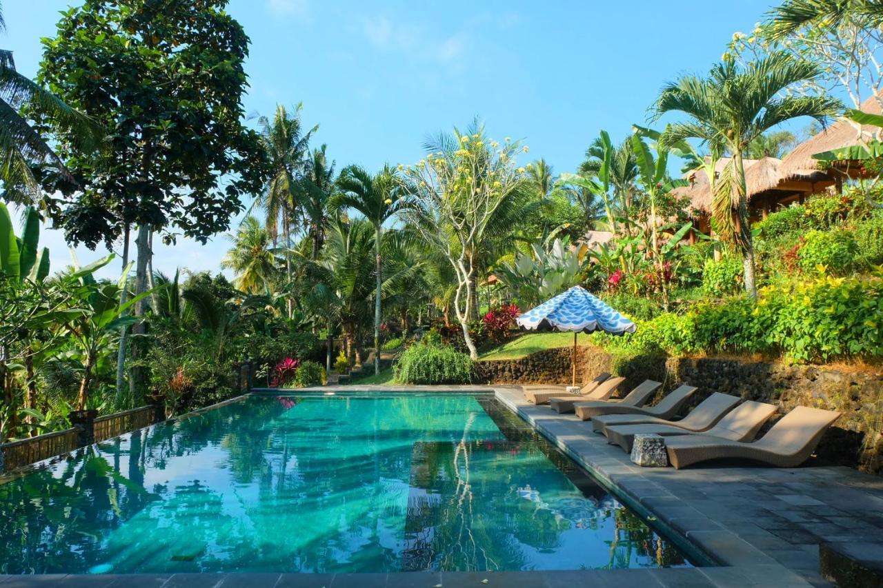 Puri Taman Sari Resort Tabanan  Exterior photo